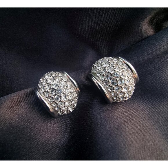 Vintage SWAROVSKI Signed 1980s Silver Toned Clear Crystals Huggie Hoop Clip On E - Picture 3 of 8